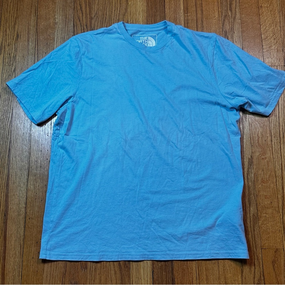 The North Face Sky Blue Tee Adventure Shirt Mens Size M Outdoor Activewear Light - Picture 2 of 8